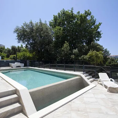 David With Private Pool Apartment *