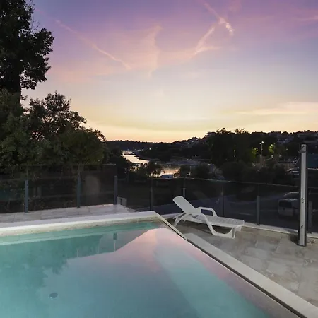 David With Private Pool